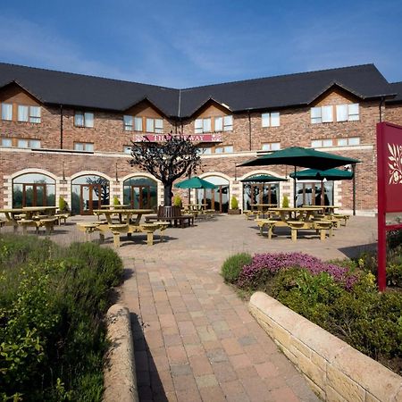 Hotel The Fairway Barnsley Esterno foto